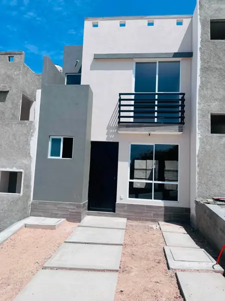 Casa en venta en Candora, León — foto 3 de 8