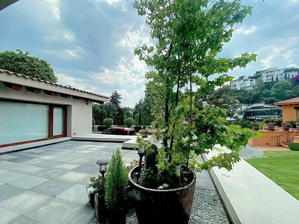 Casa en venta en Bosque de las Lomas, Miguel Hidalgo — foto 2 de 29