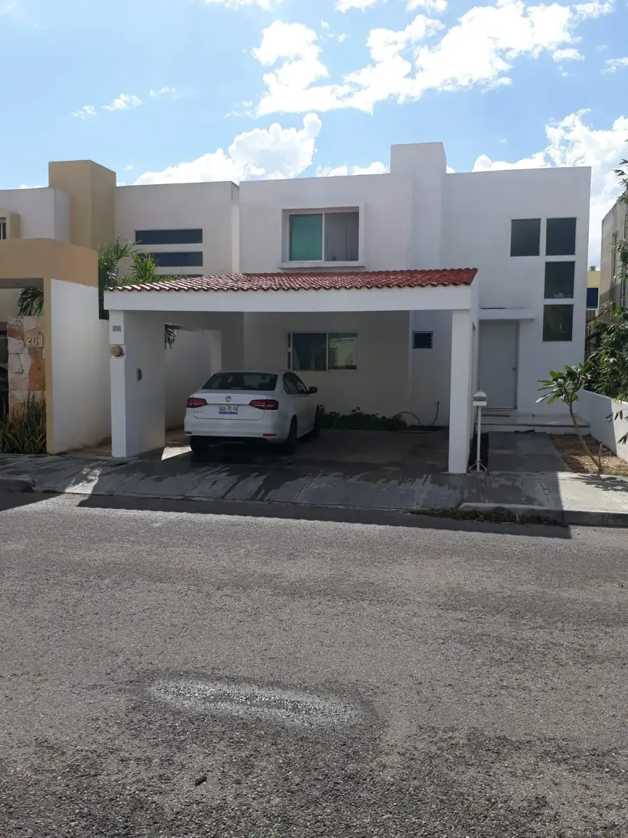 Casa en renta en Altabrisa, Mérida — foto 1 de 11