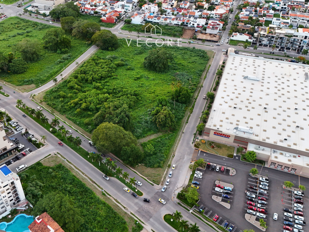 Terreno en venta en Residencial Fluvial Vallarta, Puerto Vallarta — foto 1 de 10