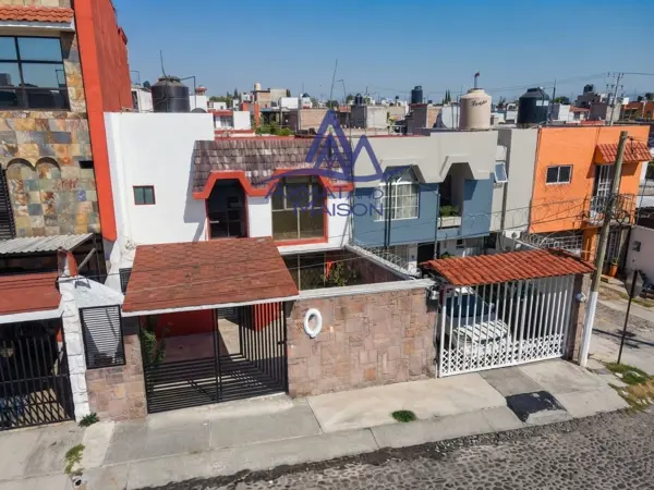 Casa en venta en Jardines del Alba, Cuautitlán Izcalli — foto 2 de 13