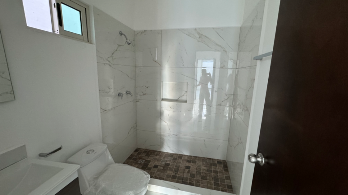 Casa en Venta en Los Nogales, Santiago, Nuevo León