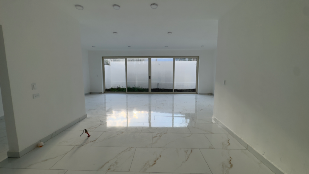 Casa en Venta en Los Nogales, Santiago, Nuevo León