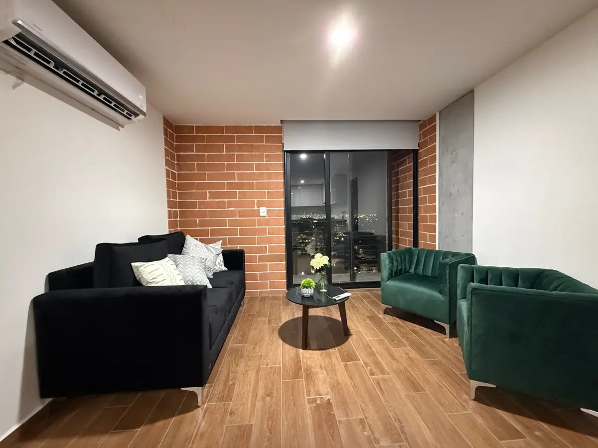 Departamento en renta en Monterrey Centro, Monterrey — foto 1 de 21