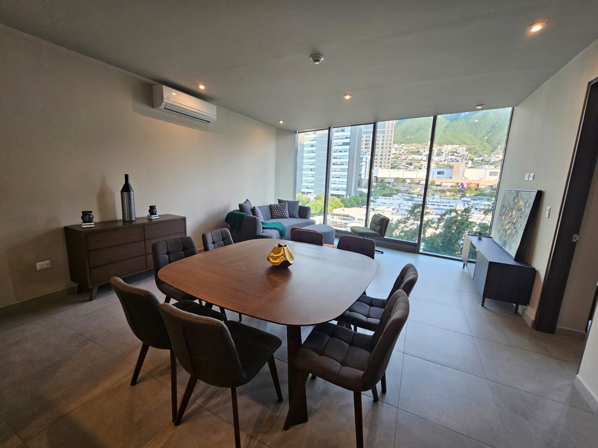 Departamento en venta en El Aguacatal, Santa Catarina — foto 1 de 15