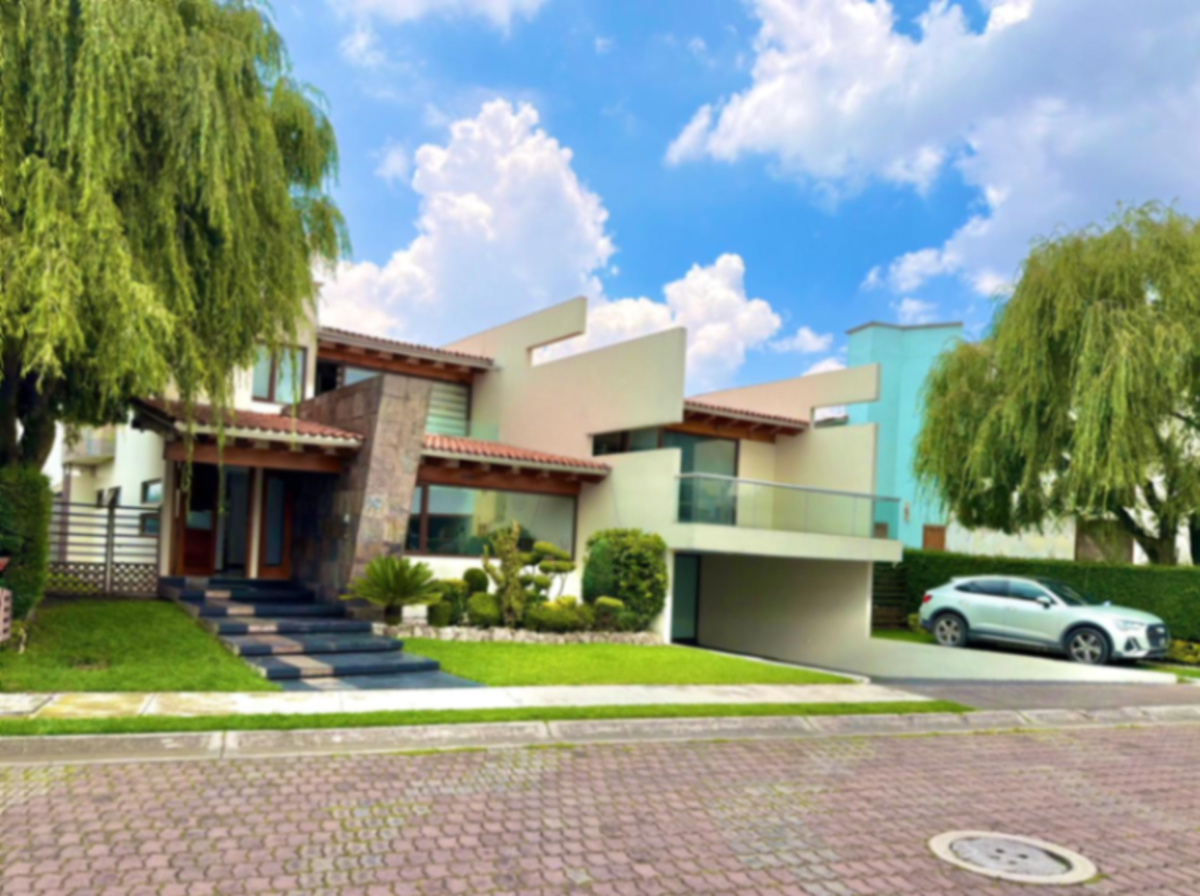 Casa en venta en Zamarrero, Zinacantepec — foto 1 de 25