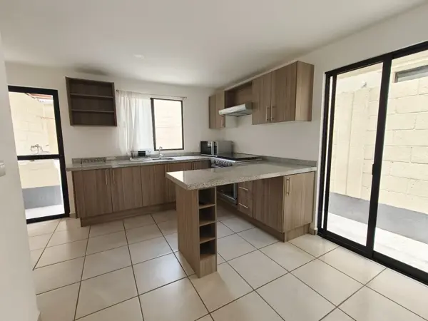 Casa en renta en Capital Sur, El Marqués — foto 2 de 6