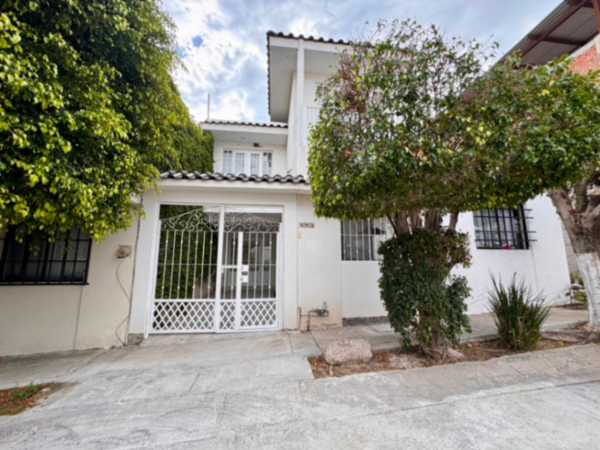Casa en venta en Bosques de Los Naranjos, León — foto 2 de 21