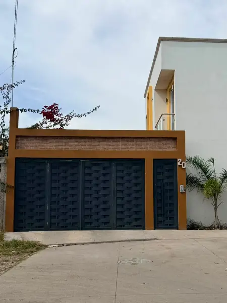Casa en venta en Gertrudis Sanchez, Morelia — foto 2 de 9