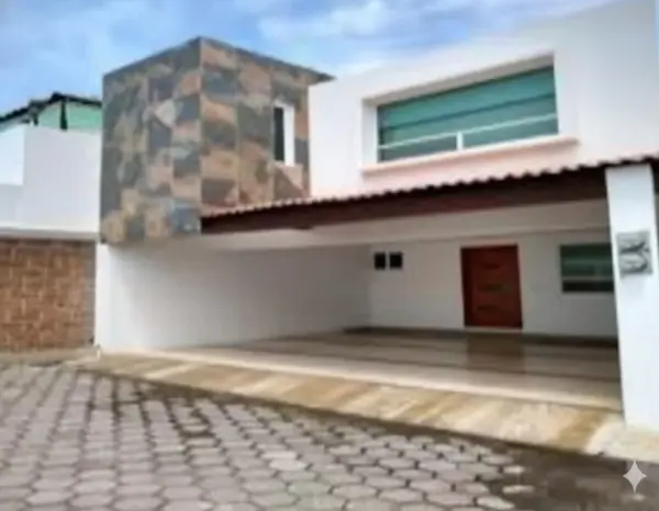Oportunidad en Remate: Casa en Condominio en Santiago Momoxpan, San Pedro Cholula
