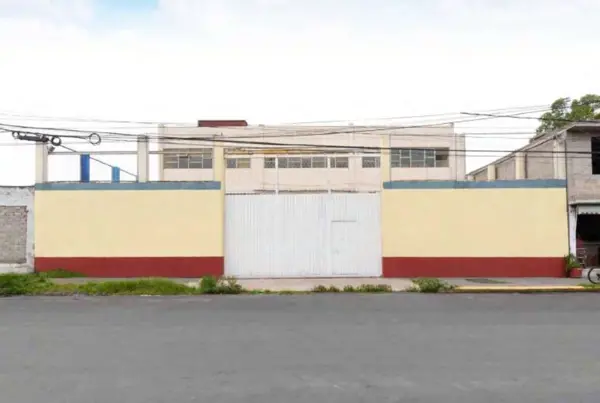 Bodega en Renta en Lomas de San Lorenzo, Iztapalapa: Amplio, Seguro y con Fácil Acceso
