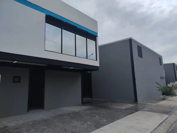 Bodega en renta en Juan Pablo II, Celaya — foto 3 de 7