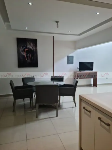 Casa en renta en Pedregal del Valle, Apodaca — foto 2 de 16