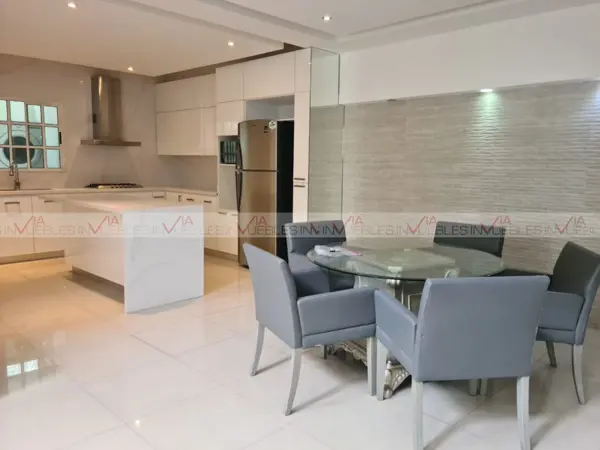 Casa en renta en Pedregal del Valle, Apodaca — foto 3 de 16