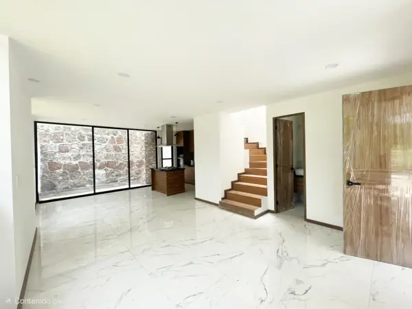 Casa en venta en Cañadas del Bosque, Morelia — foto 2 de 9