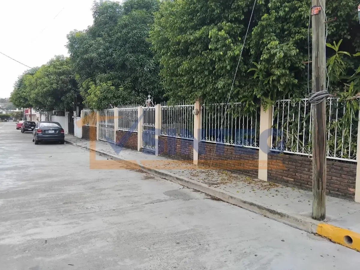 Casa en venta en Revolucion, Poza Rica de Hidalgo — foto 1 de 6