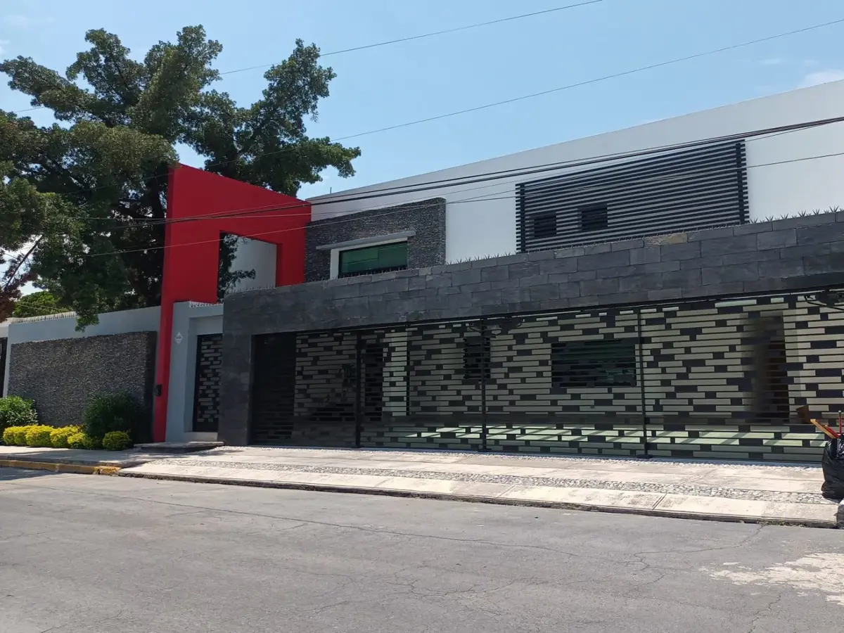 Casa en renta en Del Valle, San Pedro Garza García — foto 1 de 29