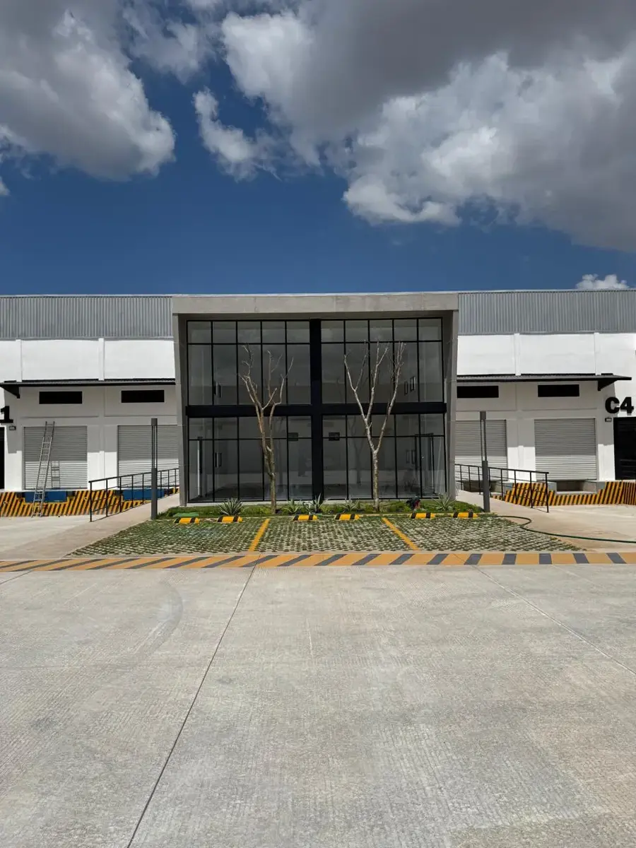 Bodega en renta en Tixcacal, Mérida — foto 1 de 16