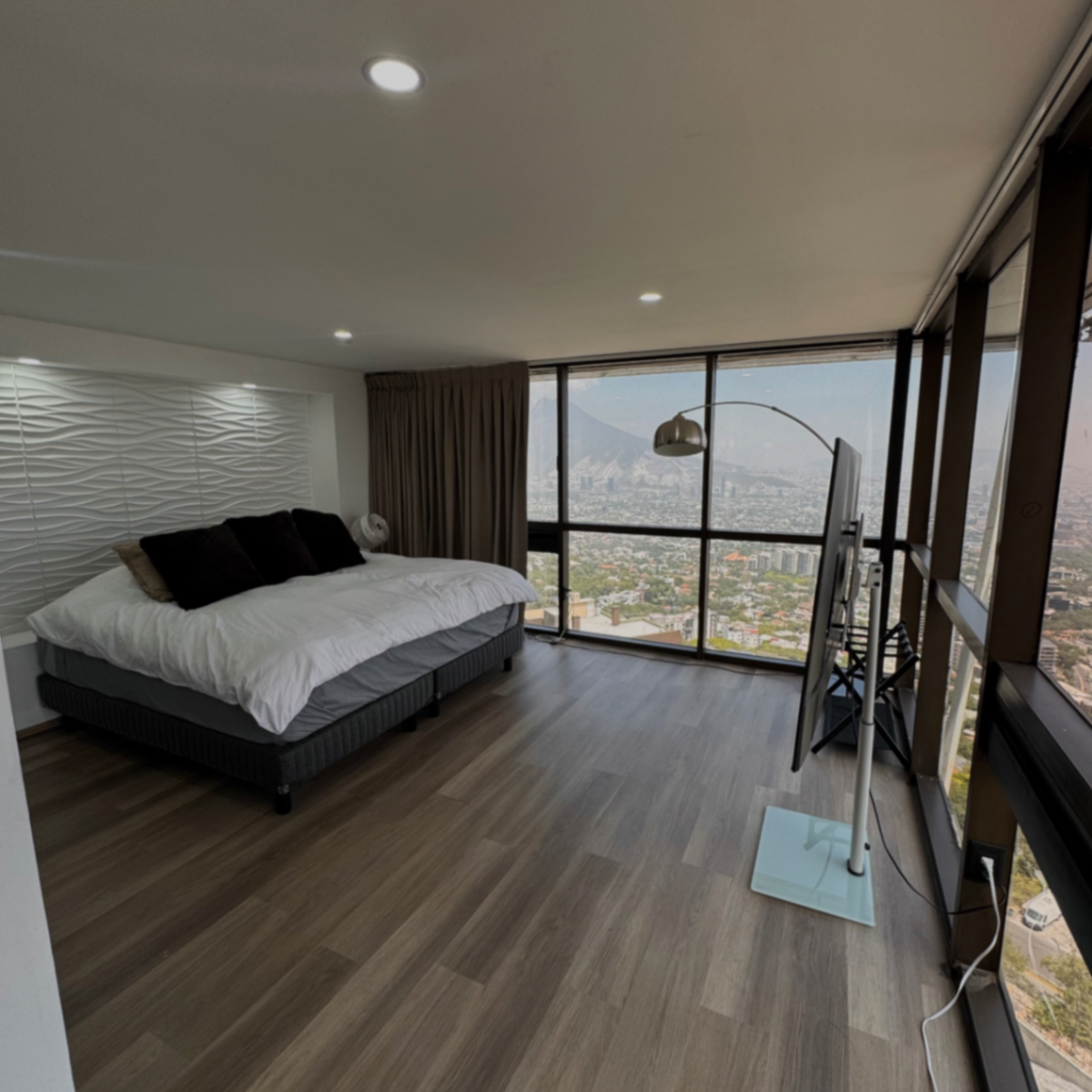 Departamento en Renta en Valle de San Ángel Sect Español, San Pedro Garza García, Nuevo León