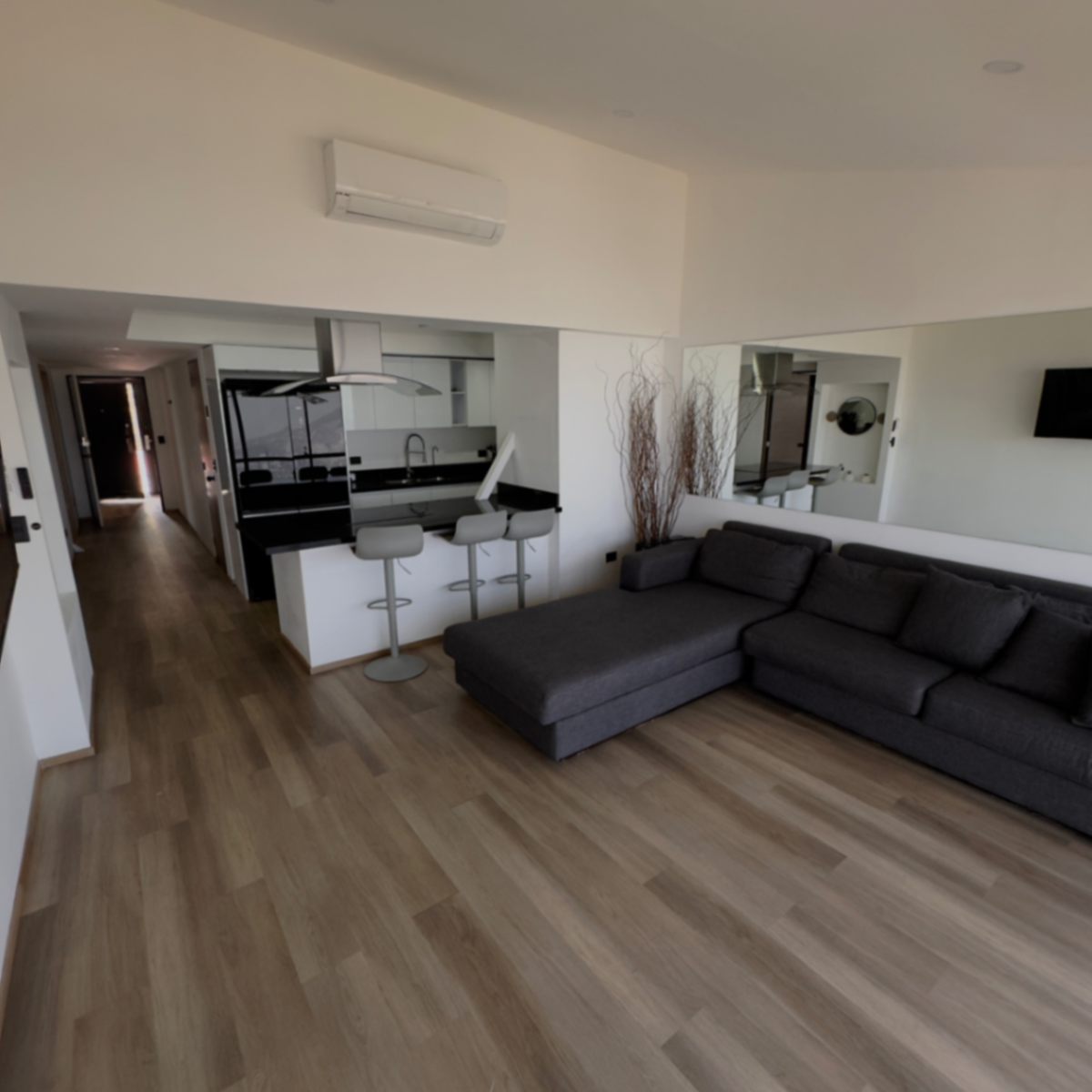 Departamento en Renta en Valle de San Ángel Sect Español, San Pedro Garza García, Nuevo León