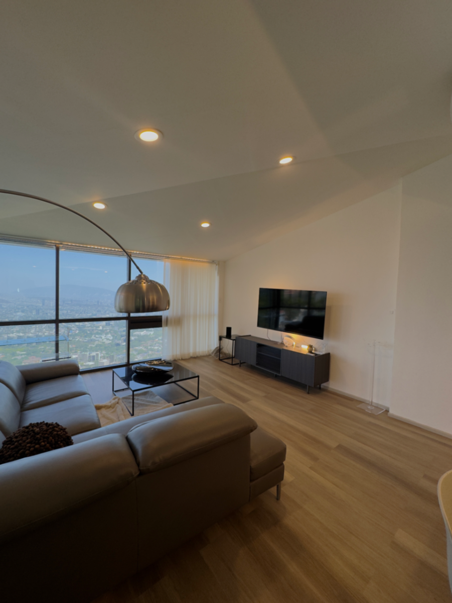 Departamento en Renta en Valle de San Ángel Sect Español, San Pedro Garza García, Nuevo León
