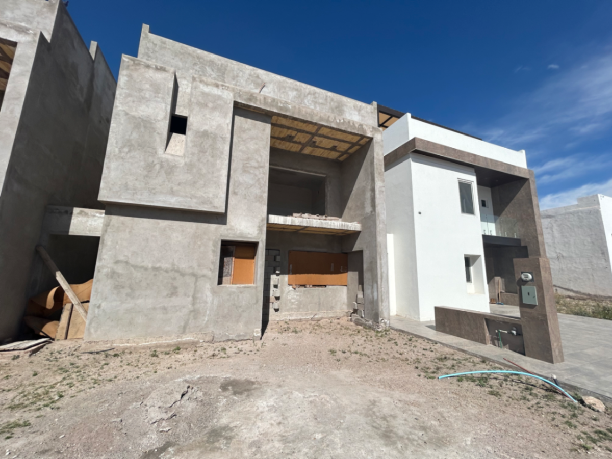 Casa en venta en Altozano la Nueva Laguna, Gómez Palacio — foto 1 de 16