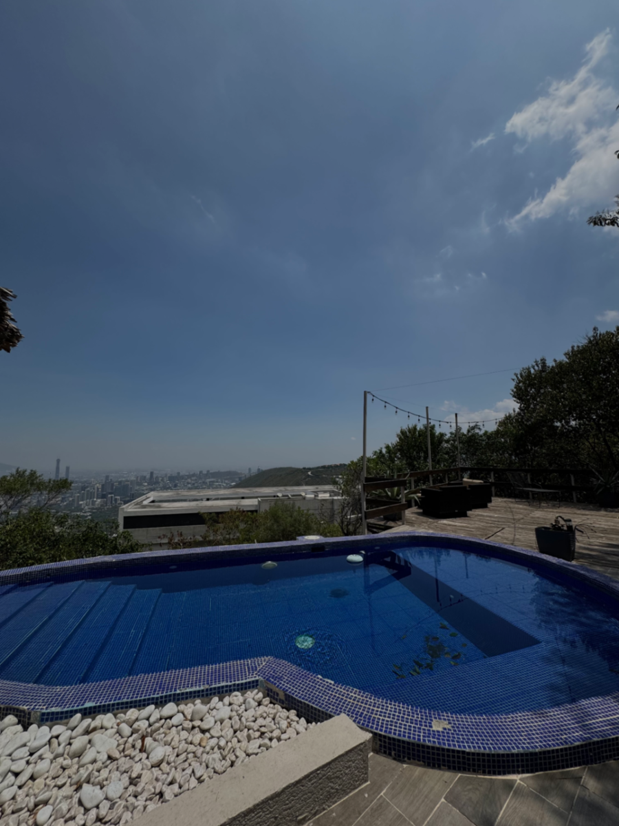 Departamento en Renta en Valle de San Ángel Sect Español, San Pedro Garza García, Nuevo León