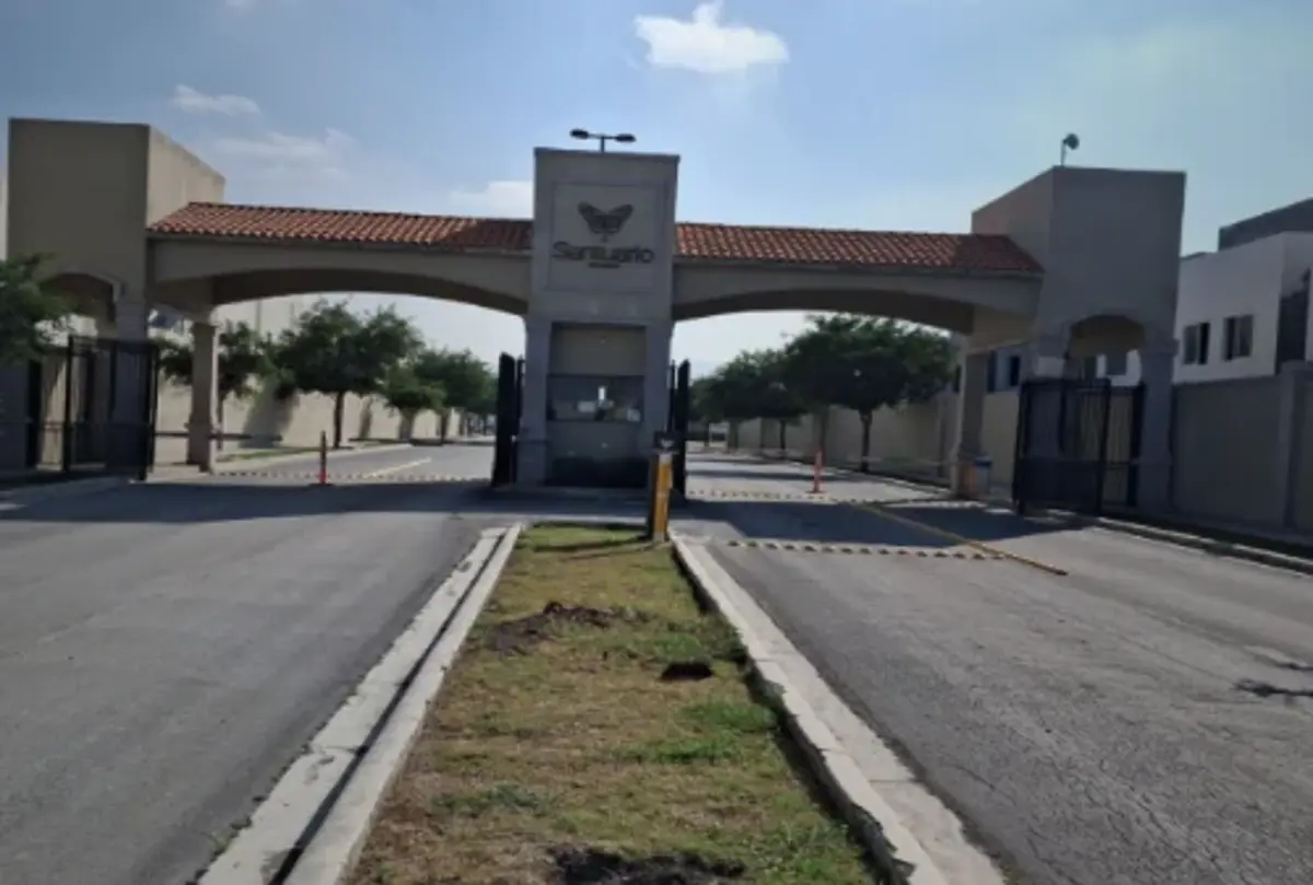 Casa en venta en Residencial Santuario, García — foto 1 de 10