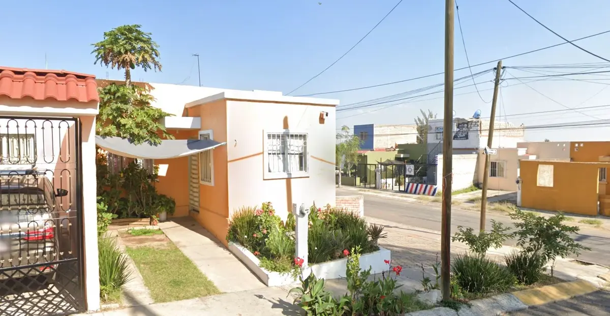 Casa en venta en Vistas de Tesistán, Zapopan — foto 1 de 13