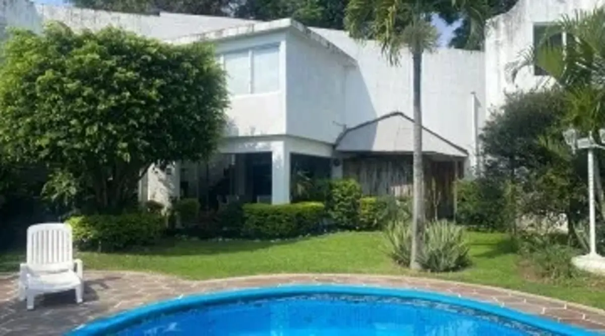 Casa en renta en Tlaltenango, Cuernavaca — foto 1 de 13