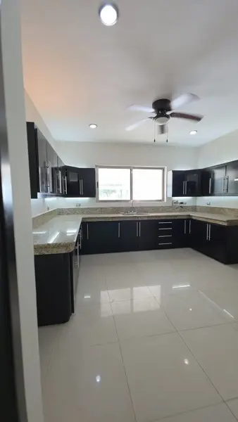 Casa en renta en Montebello, Mérida — foto 2 de 45