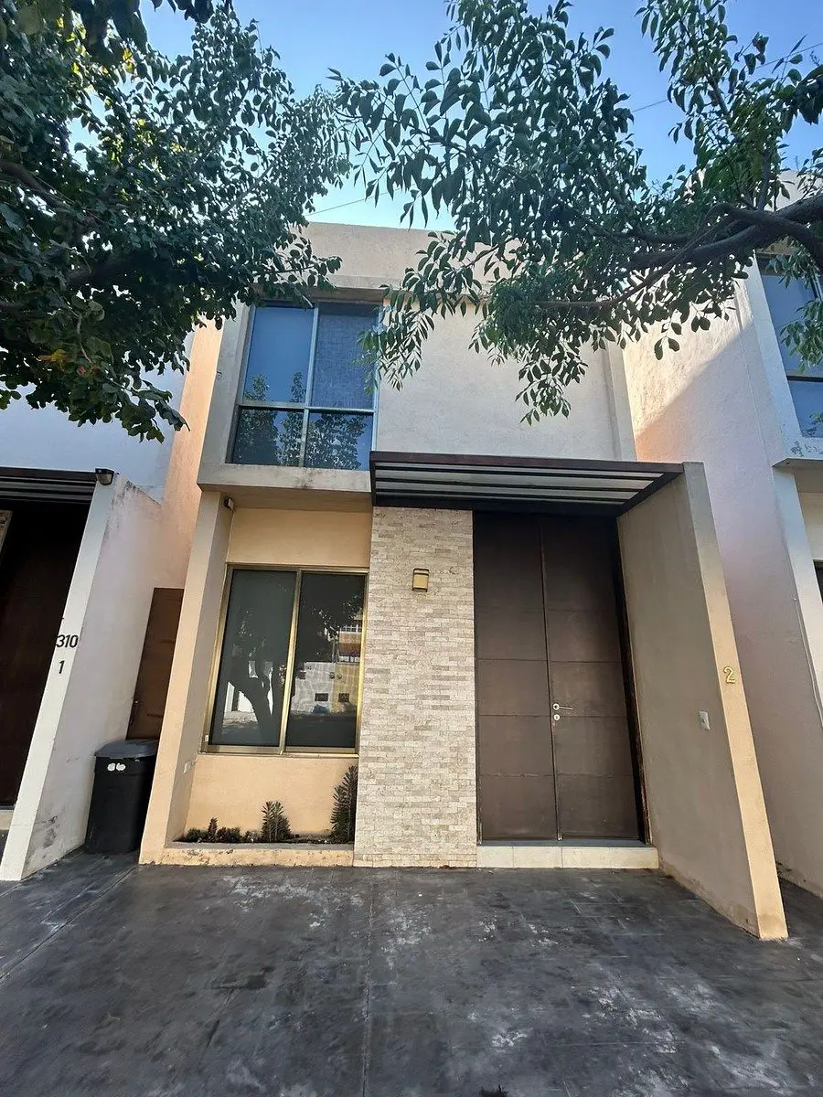 Casa en renta en Monte Alban, Mérida — foto 1 de 15