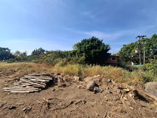 Terreno en venta en Lomas de Atzingo, Cuernavaca — foto 3 de 9