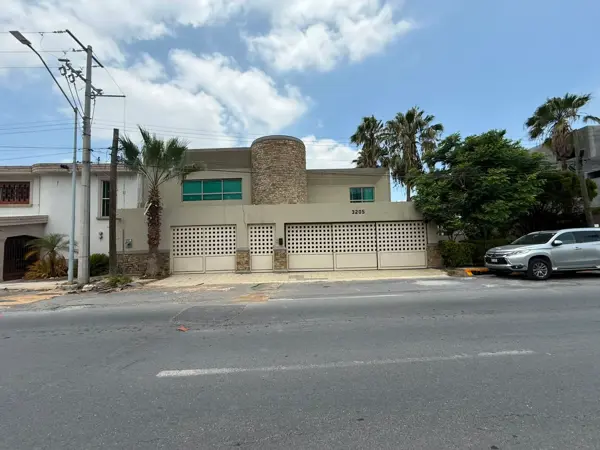 Casa en venta en Del Paseo Residencial, Monterrey — foto 2 de 26