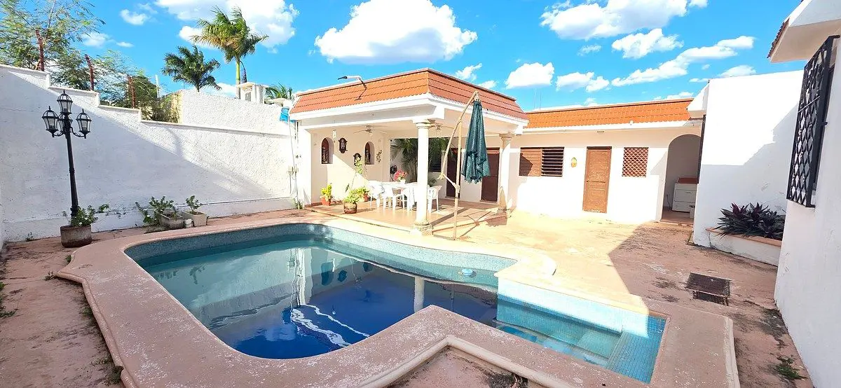 Casa en venta en Los Pinos, Mérida — foto 1 de 25
