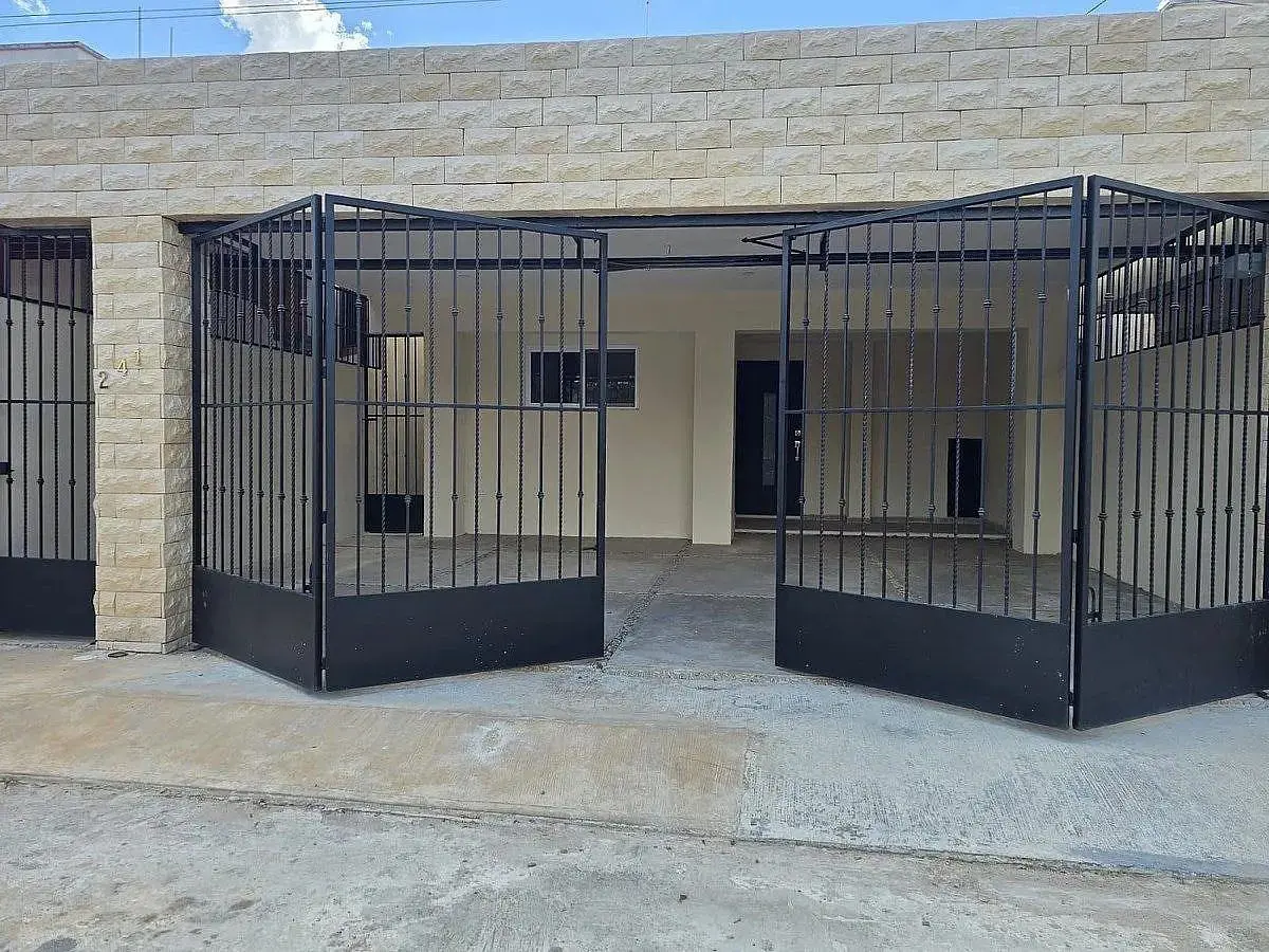 Casa en venta en Montecarlo Norte, Mérida — foto 1 de 28