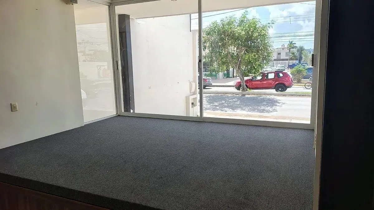 Local en renta en Residencial Camara de Comercio Norte, Mérida — foto 1 de 9