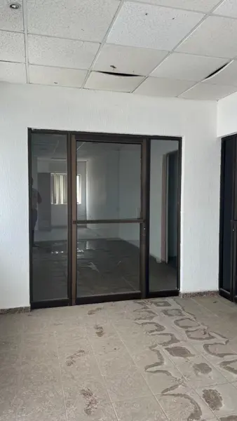 LOCAL COMERCIAL  EN LAZARO CARDENAS, SAN PEDRO GARZA GARCÍA, NUEVO LEÓN