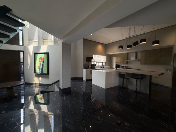 Casa en venta en Las Cumbres, Monterrey — foto 2 de 15