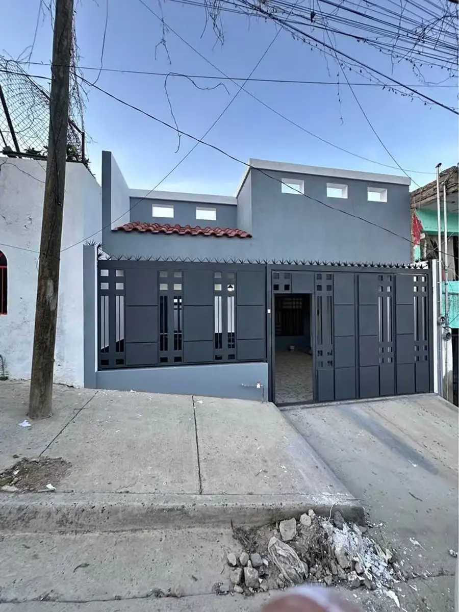 Casa en venta en Mesa Colorada Oriente, Zapopan — foto 1 de 10