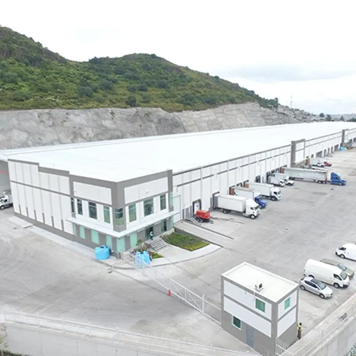 Nave en renta en San Pedro Barrientos, Tlalnepantla de Baz — foto 1 de 23