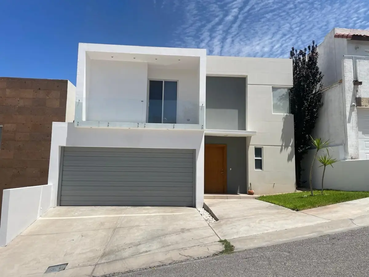 Casa en renta en Residencial la Cantera, Chihuahua — foto 1 de 25