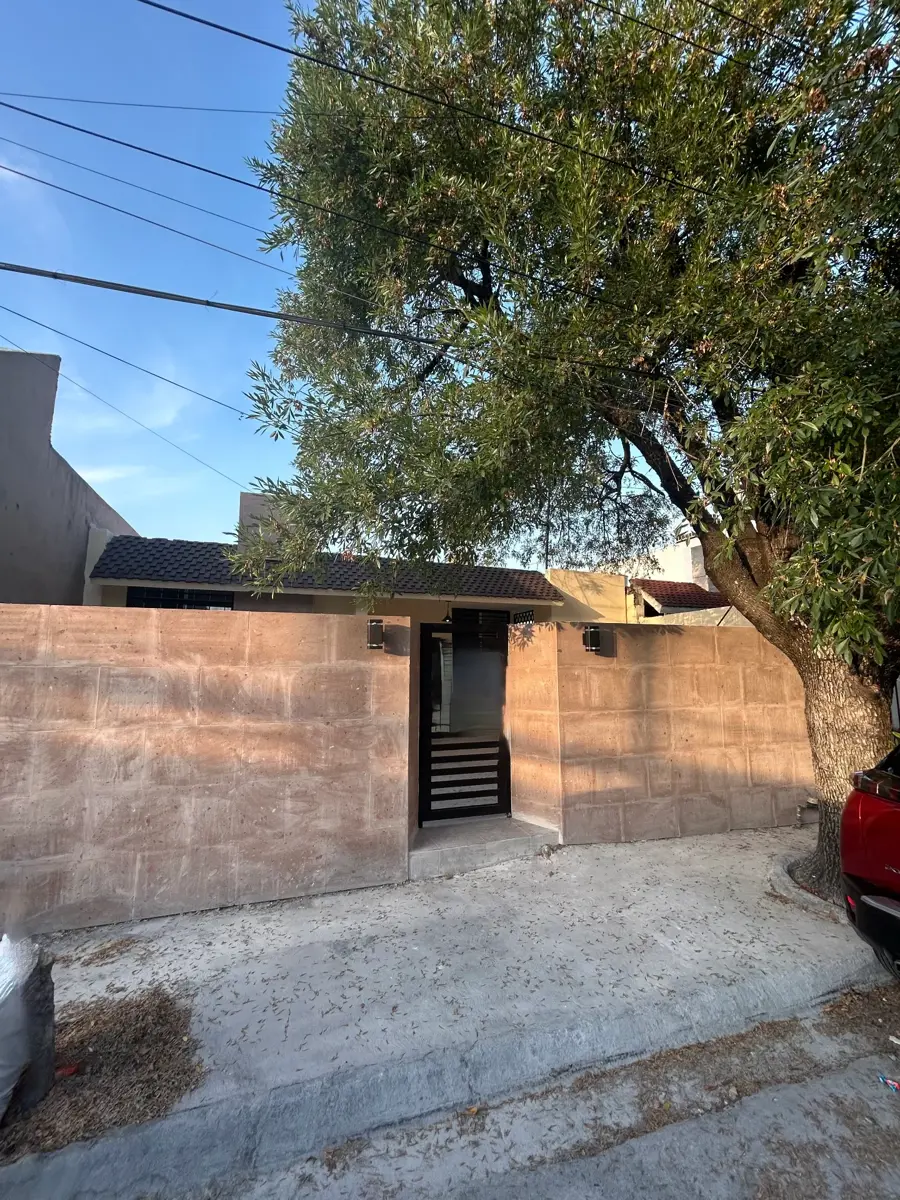 Casa en renta en Valle de las Mitras, Monterrey — foto 1 de 10