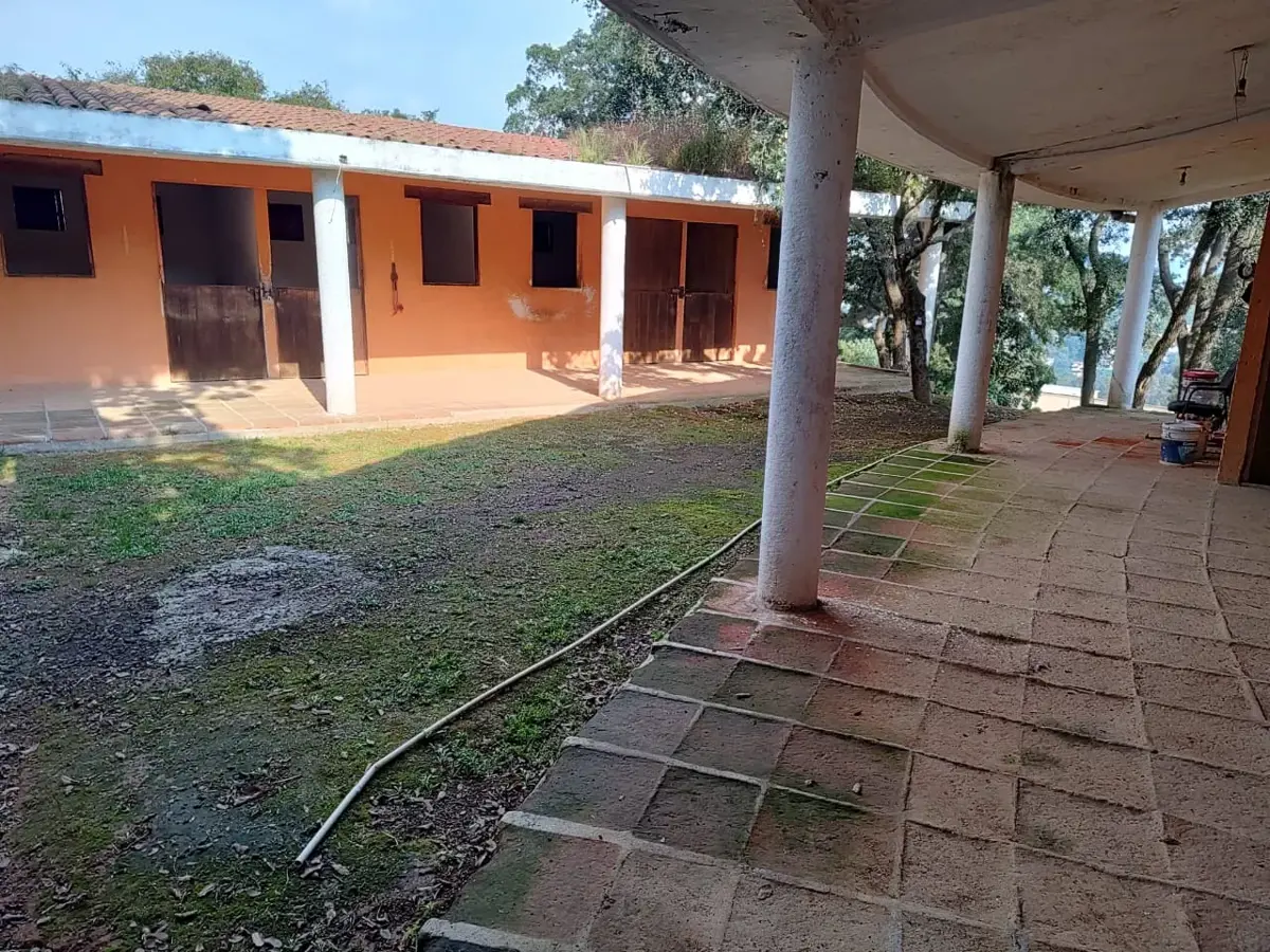 Finca-Rancho en venta en Fincas de Sayavedra, Atizapán de Zaragoza — foto 1 de 20