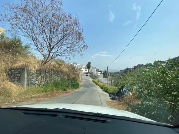 Terreno en venta en Lomas de Tzompantle, Cuernavaca — foto 2 de 3