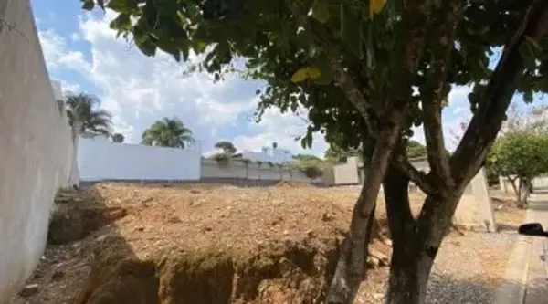 Terreno en venta en Lomas de Ahuatlán, Cuernavaca — foto 3 de 10