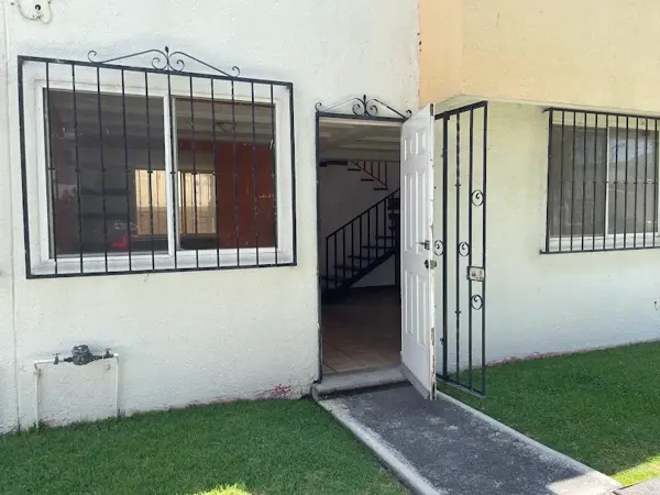 Casa en venta en Pedregal de las Fuentes, Jiutepec — foto 2 de 16