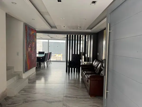 Casa en venta en Zona los Sabinos, San Pedro Garza García — foto 2 de 10