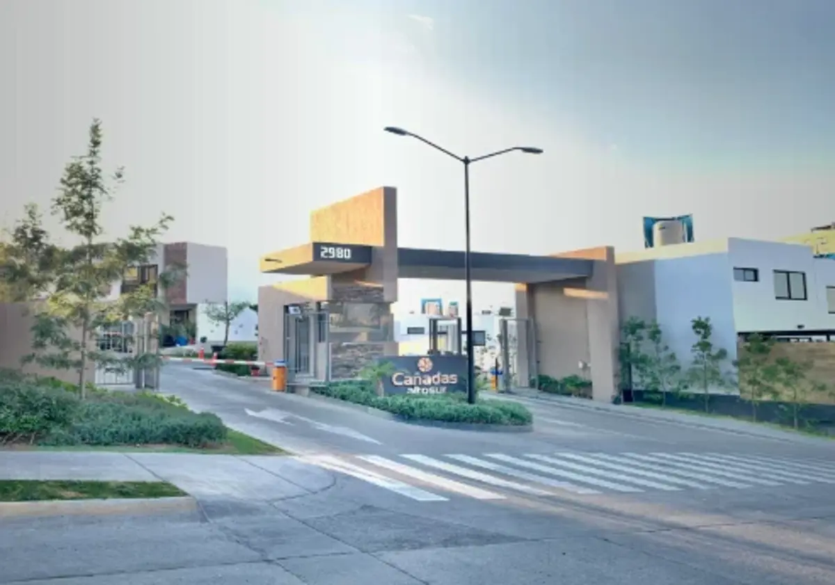 Casa en venta en Terralta, San Pedro Tlaquepaque — foto 1 de 14