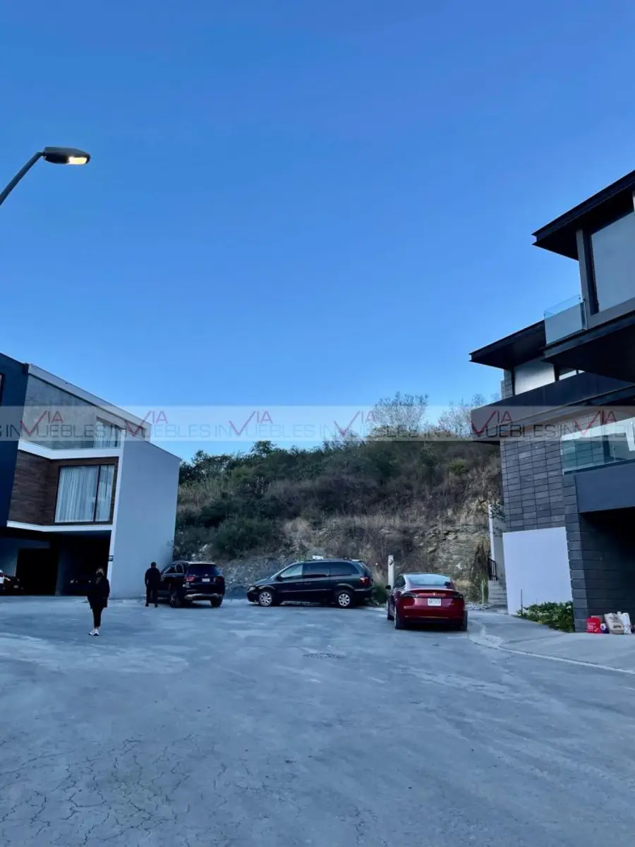 Terreno en venta en Carolco, Monterrey — foto 1 de 12